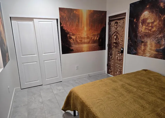 Homestay Gallery On 59th Not A Glendale